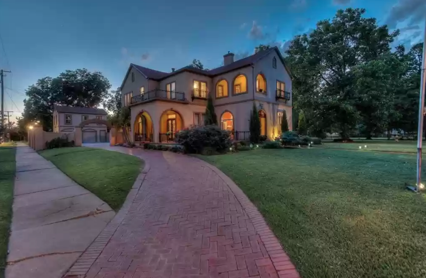 Tour of Homes
